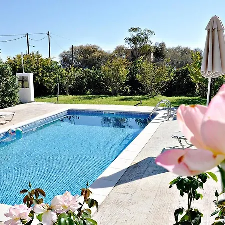 Rita Mare Seafront Heated Pools Villa *