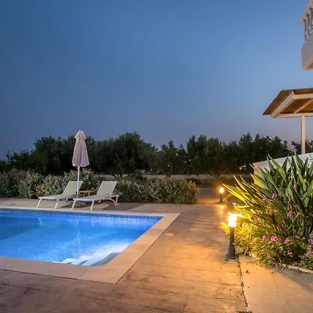 Rita Mare Seafront Heated Pools Villa Gennadi