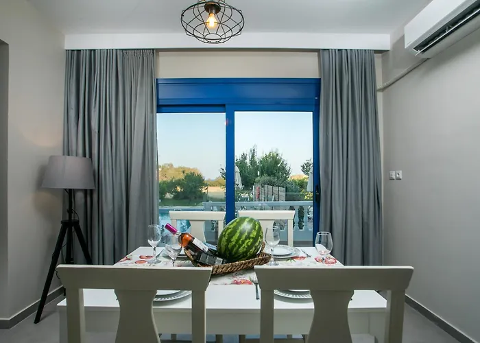 Rita Mare Seafront Heated Pools