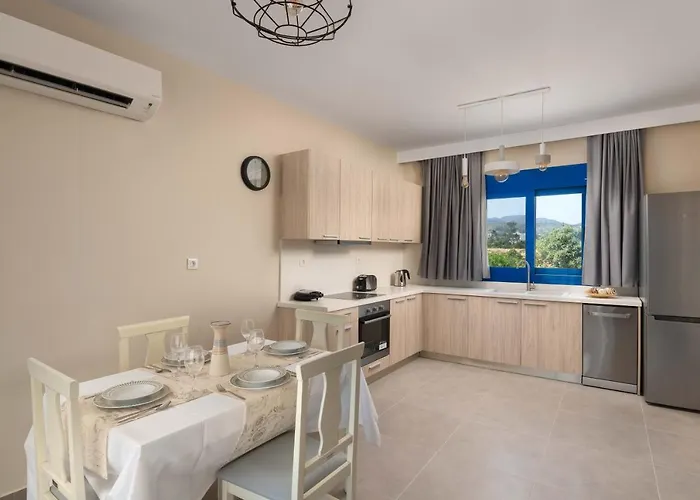 Rita Mare Seafront Heated Pools Villa