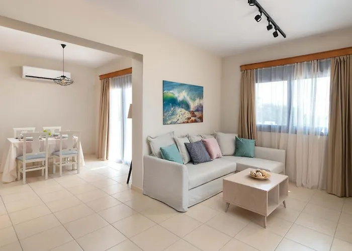 Rita Mare Seafront Heated Pools