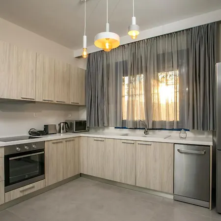 Villa Rita Mare Seafront Heated Pools Gennadi