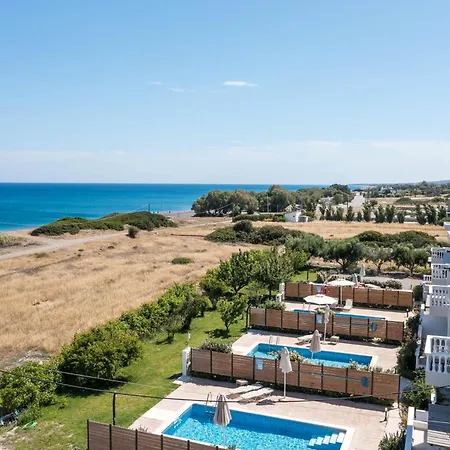 Villa Rita Mare Seafront Heated Pools Gennadi