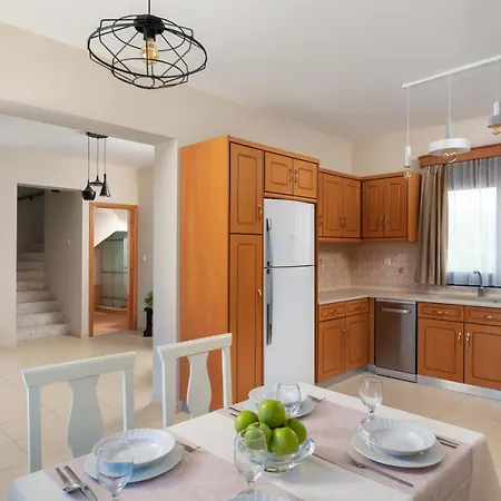 Rita Mare Seafront Heated Pools * Gennadi