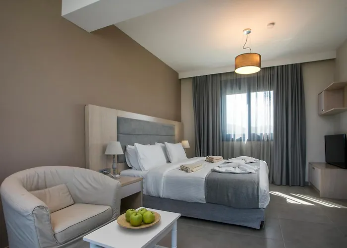 Villa Rita Mare Seafront Heated Pools