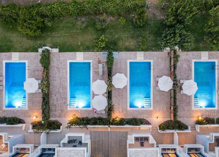 Rita Mare Seafront Heated Pools