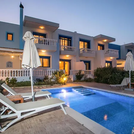 Rita Mare Seafront Heated Pools * Γεννάδι