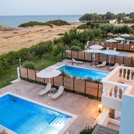 Rita Mare Seafront Heated Pools