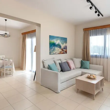 Rita Mare Seafront Heated Pools