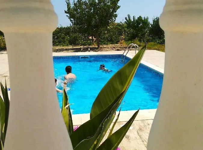 Βίλα Rita Mare Seafront Heated Pools *