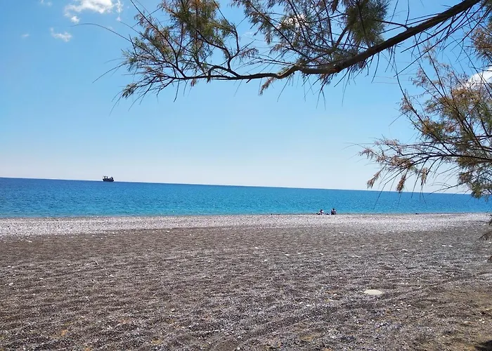 Rita Mare Seafront Heated Pools Βίλα Γεννάδι