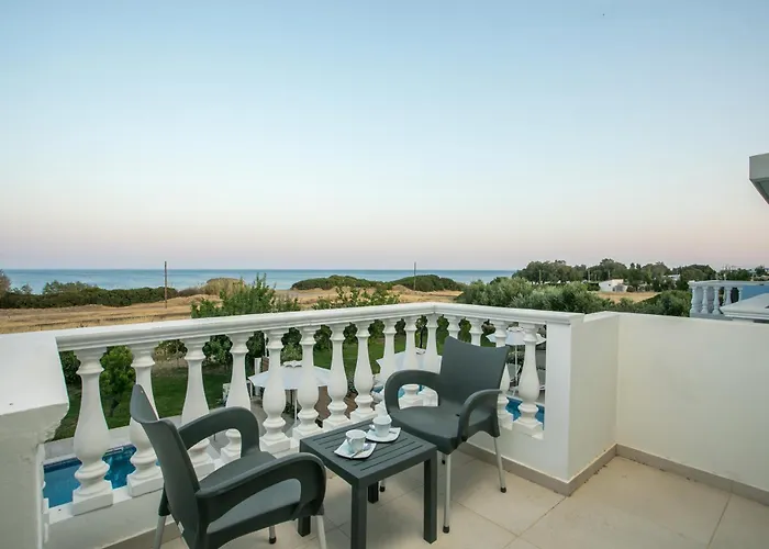 Rita Mare Seafront Heated Pools Βίλα Γεννάδι