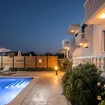 Rita Mare Seafront Heated Pools Villa Gennadi