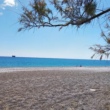 Rita Mare Seafront Heated Pools Villa Gennadi