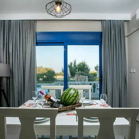 Rita Mare Seafront Heated Pools